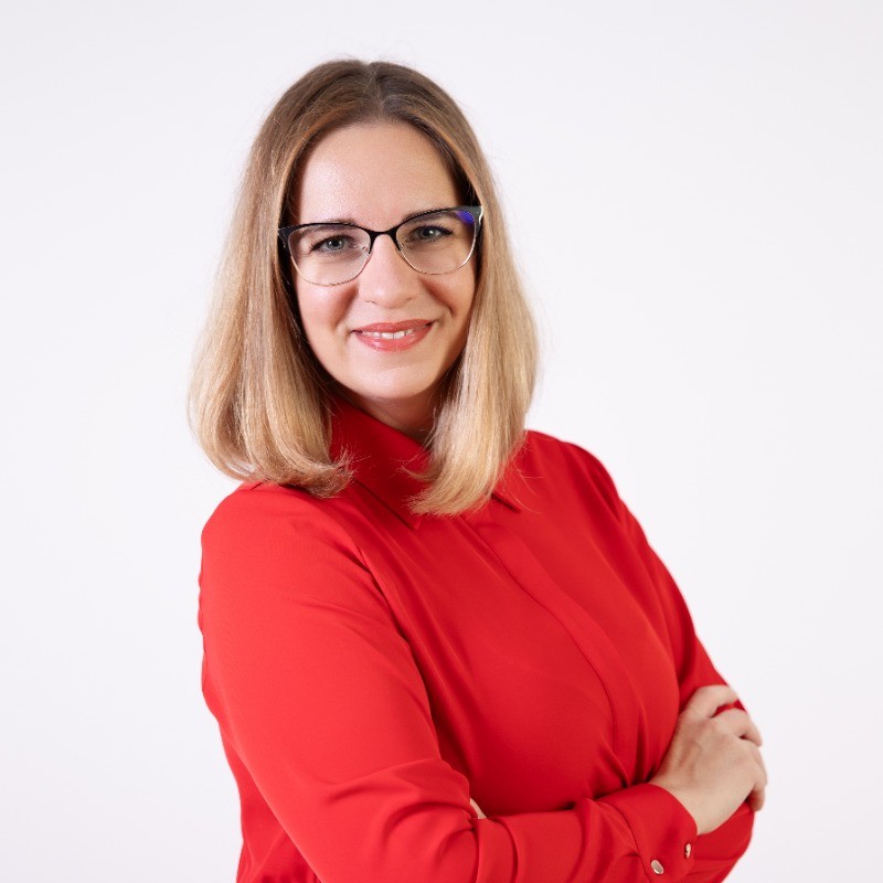 Tatiana Šándorová • dane pre podnikateľky • ekonómka, účtovníčka a konzultatka • sandorova.sk